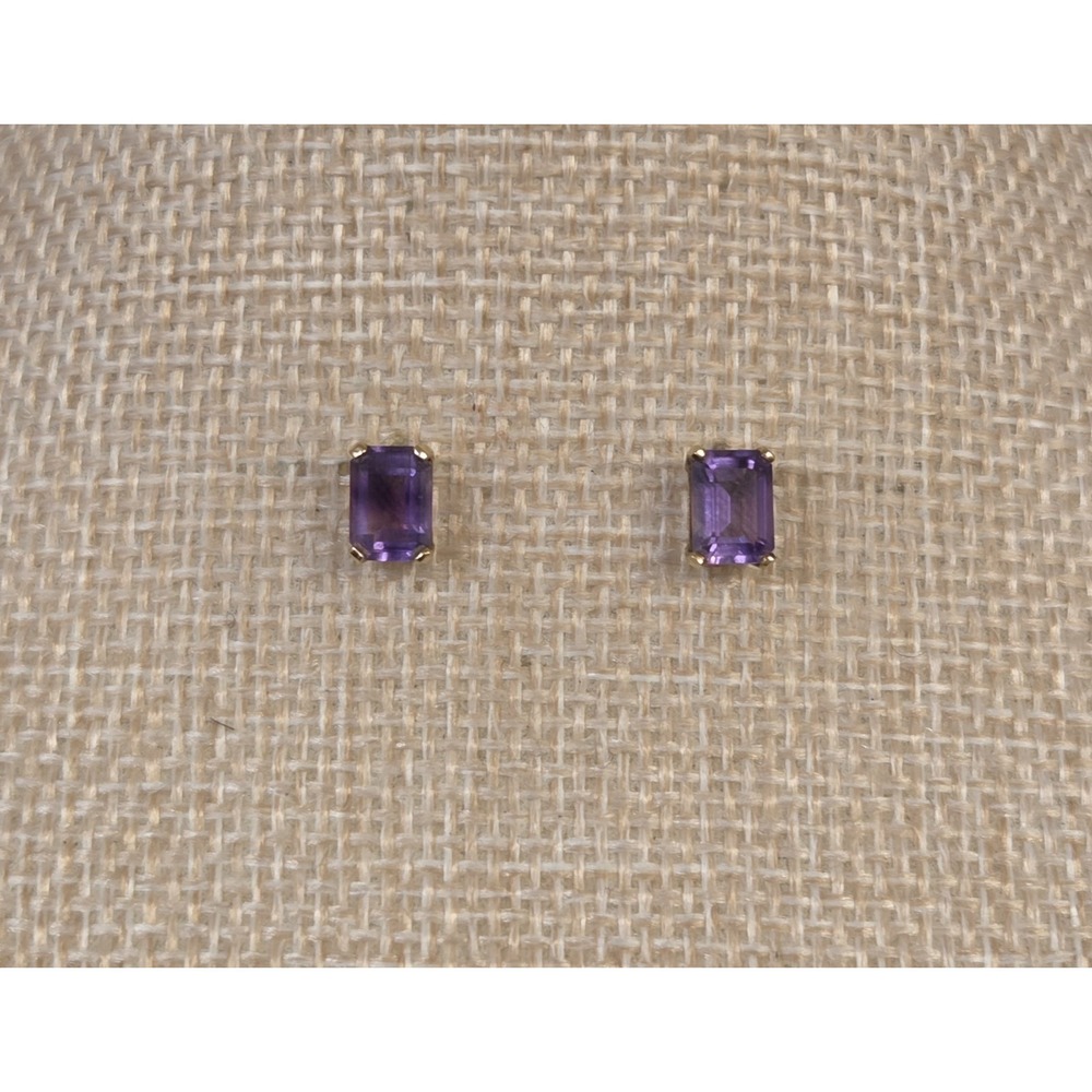 Vintage 10k Yellow Gold Emerald Cut Amethyst Stud Earrings